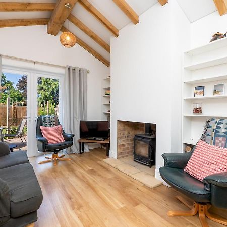Pass The Keys Spacious Family Home With Parking Bath Esterno foto